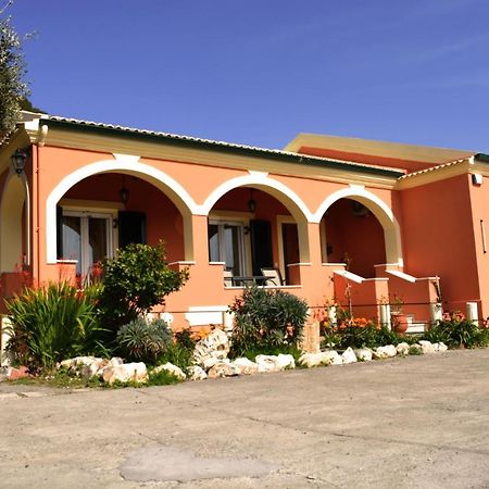 Villa Skafonas Sinarádes Exteriér fotografie