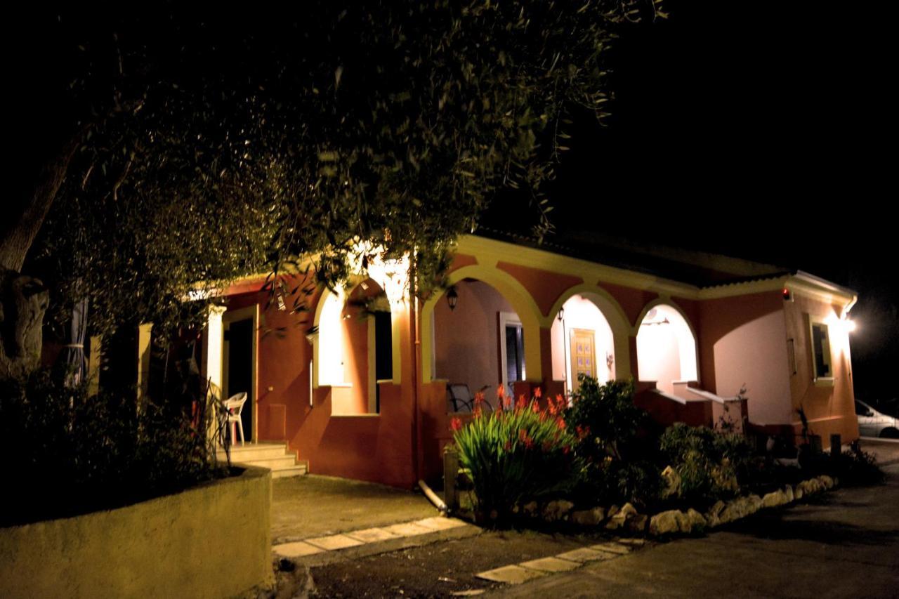 Villa Skafonas Sinarádes Exteriér fotografie